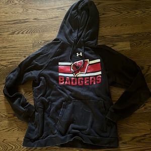 Under armor Wisconsin Badgers hoodie size large in men’s